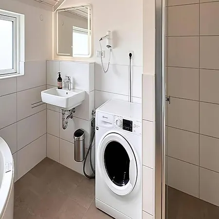 Mit Whirlpool Und Sauna In بيت للعطل باد بيفينسون